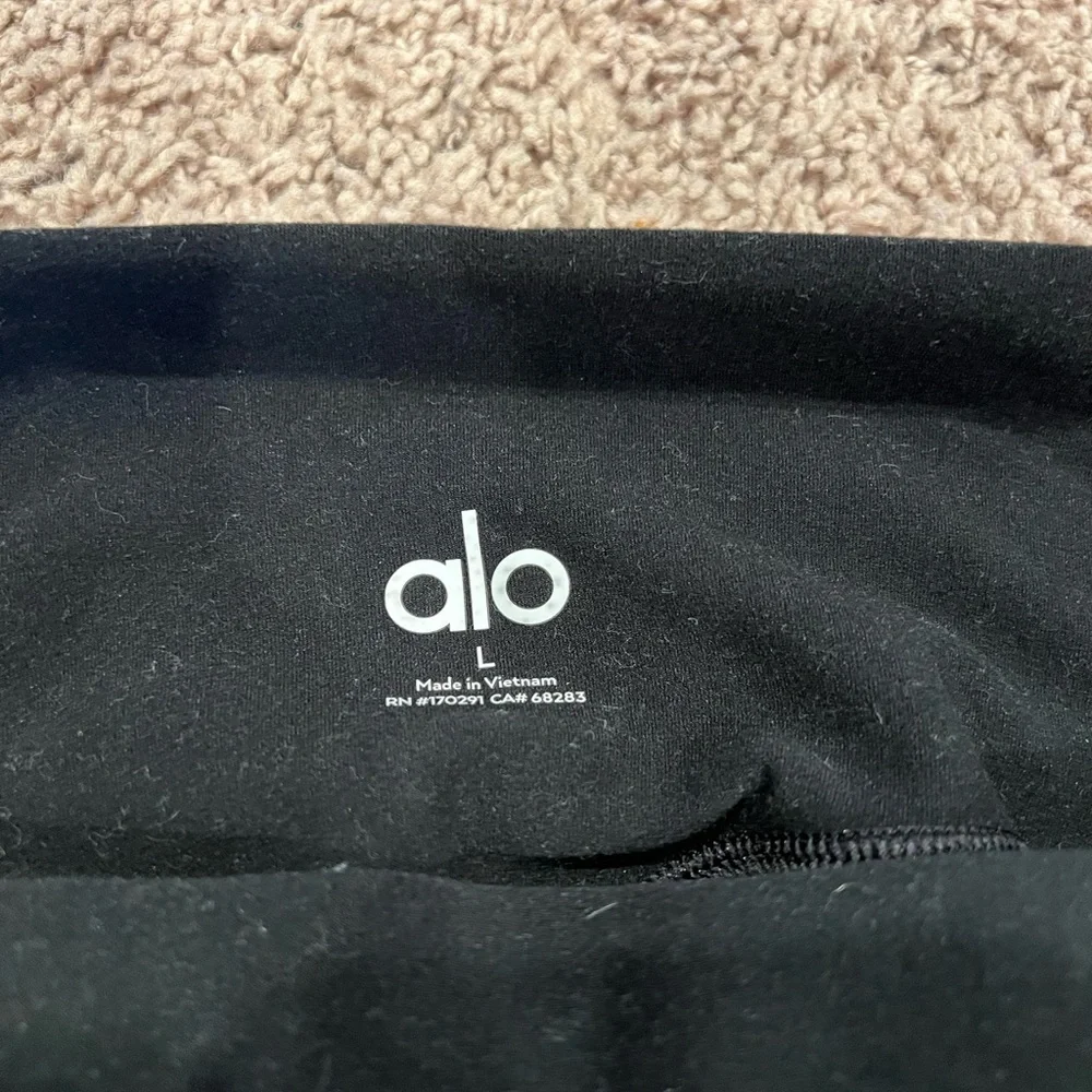 ALO Yoga Black High-Rise Leggings